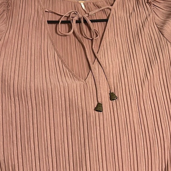 Free People Can’t Help It Midi Ruffle Pink dress Bell Sleeves SZ Med - Picture 3 of 7